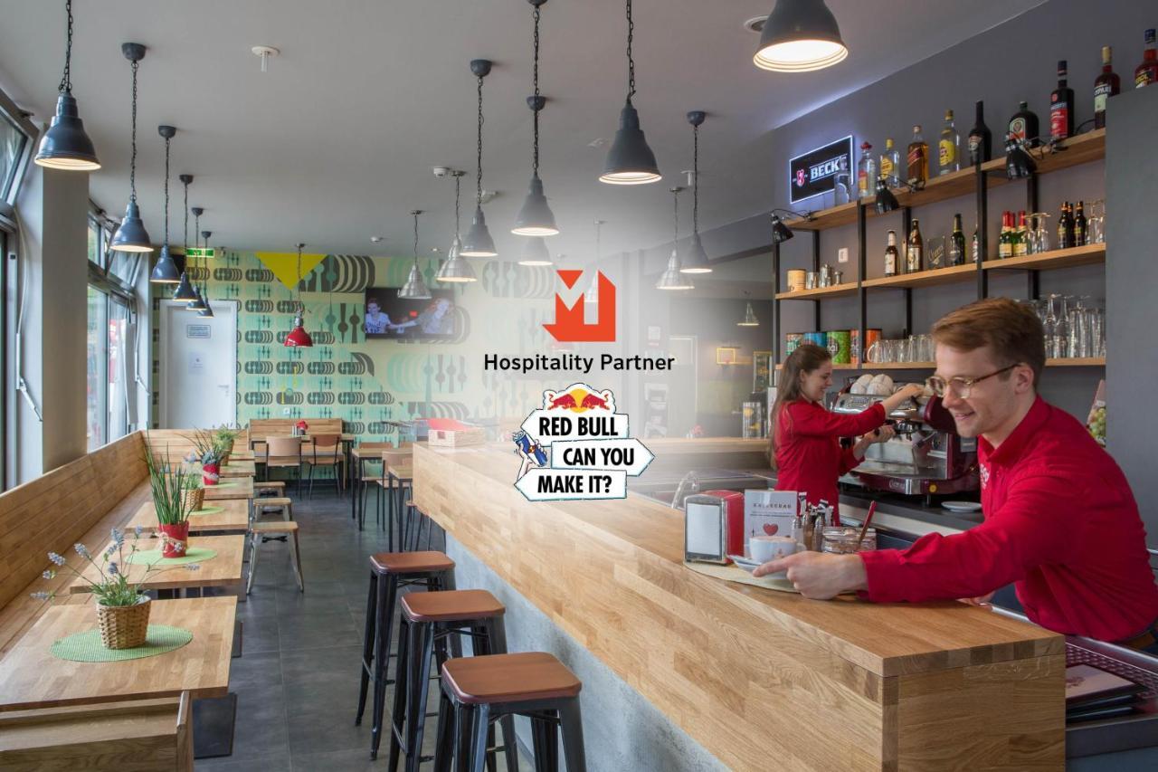 Meininger Hotel Berlin Alexanderplatz Ngoại thất bức ảnh